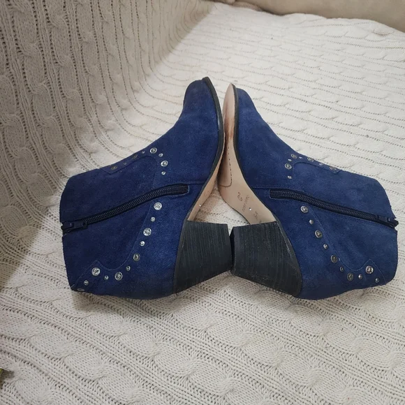 Corso Como Navy Suede Studded Booties - Picture 5 of 10